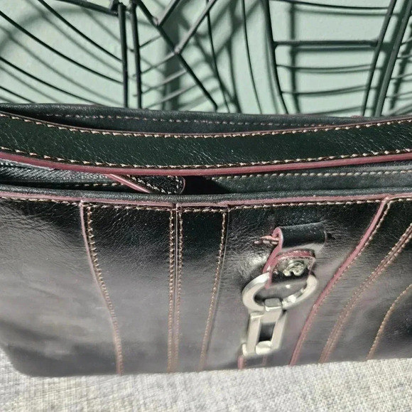 Etienne Aigner | Vienna Collection  Black Genuine Leather Baguette Shoulder Bag - Picture 5 of 15